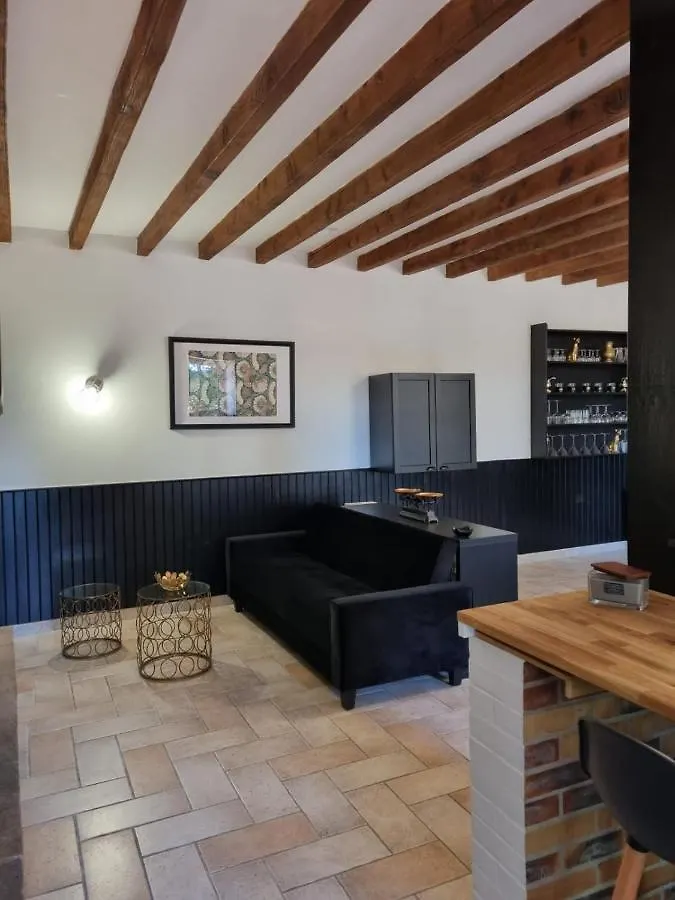 Longere Independante Avec Terrain De Tennis Prive Saint-Maugan Holiday home